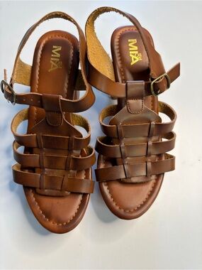 MIA Brown Multi-Strap Leather Gladiator Sandals